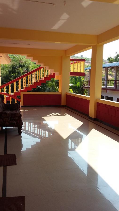 Hari Om Hotel Gokarna  Bagian luar foto