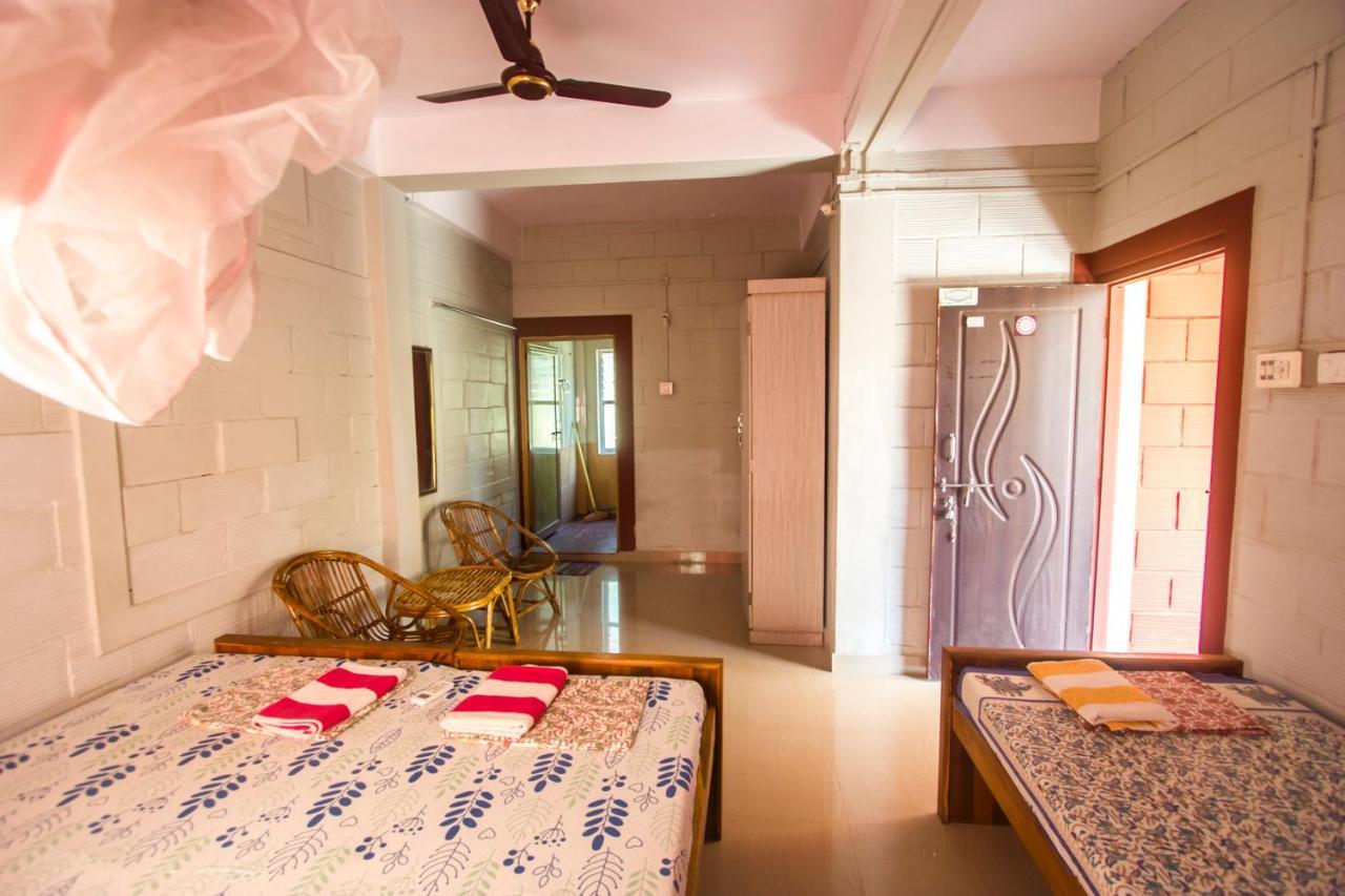 Hari Om Hotel Gokarna  Bagian luar foto