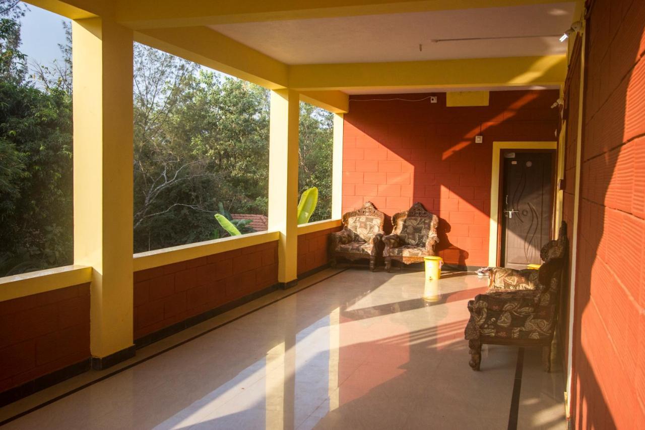 Hari Om Hotel Gokarna  Bagian luar foto